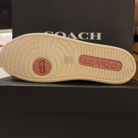 COACH Clip Low Top Sneaker In Signature Canvas With Heart Cherry Print - Picture 10 of 15